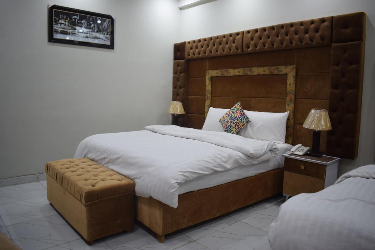 Relax Inn Lahore Eksteriør bilde