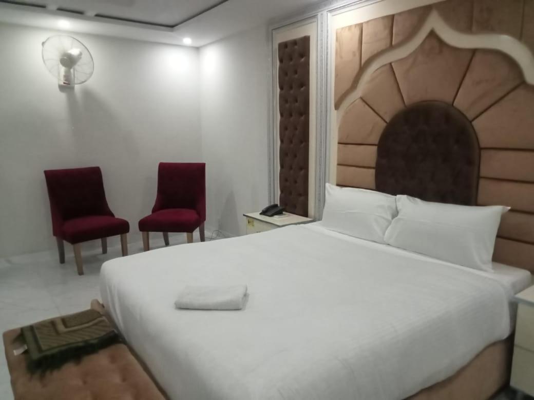 Relax Inn Lahore Eksteriør bilde